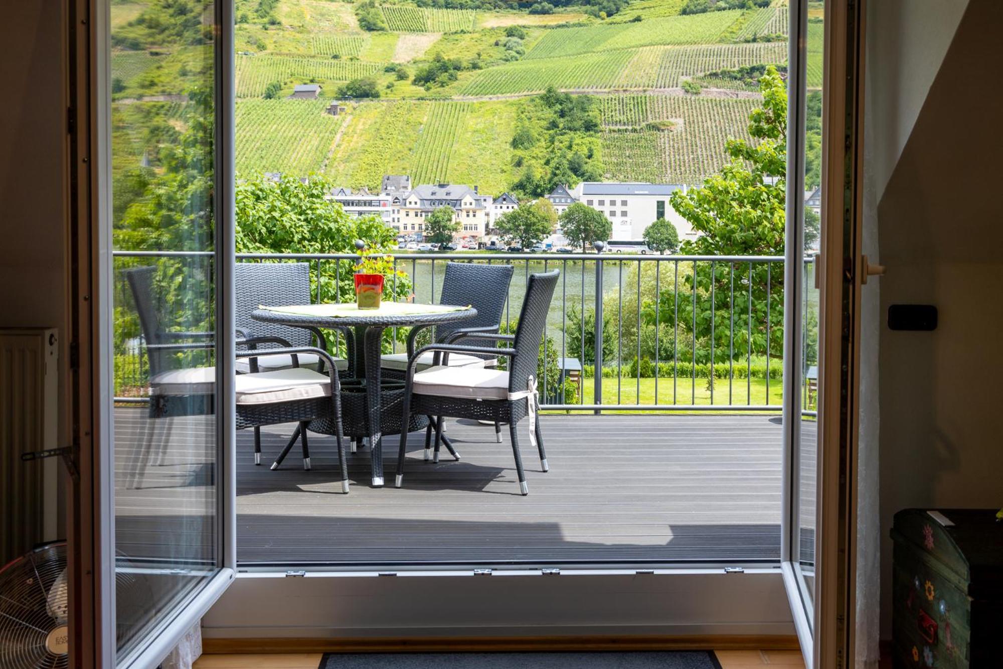 Ferienwohnung Zum Blauglockenbaum Zell Exterior foto