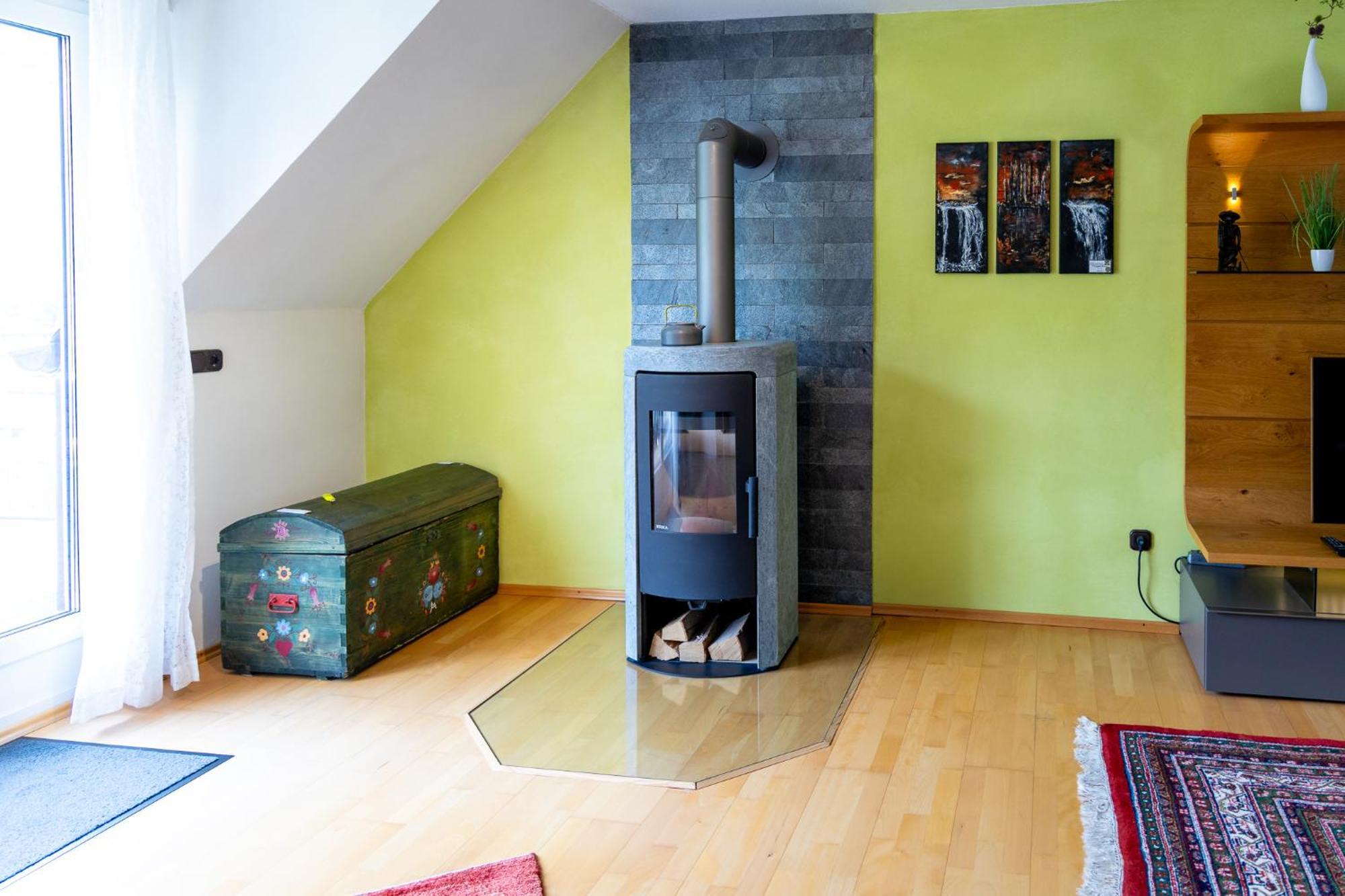 Ferienwohnung Zum Blauglockenbaum Zell Exterior foto